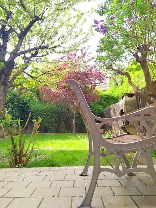 アルクイユ Garden House, Parking, 3 Mins Rer, 1Km Parisヴィラ 別荘