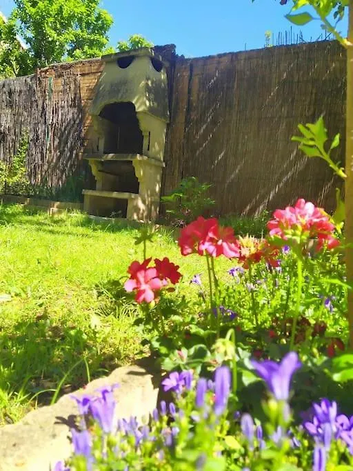Garden House, Parking, 3 Mins Rer, 1Km Paris Villa Arcueil 0*,  France