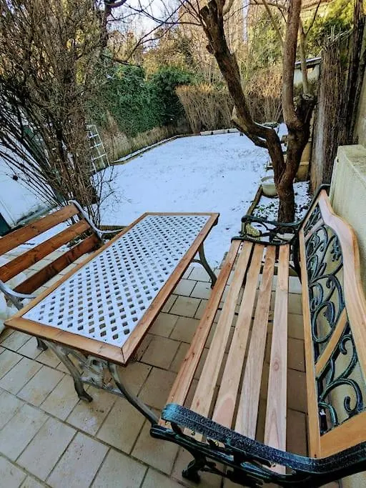 Garden House, Parking, 3 Mins Rer, 1Km Paris Villa Arcueil